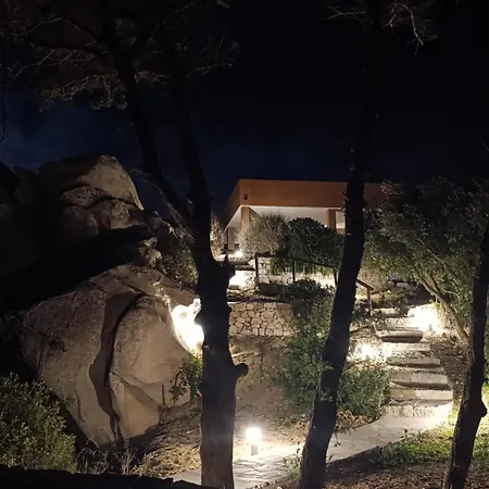 Baia Santa Reparata 圣特雷莎加卢拉